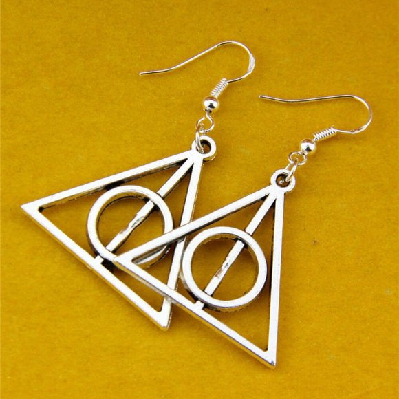 NWOT Silver Deathly Hallows Harry Potter Earrings - Picture 7 of 8